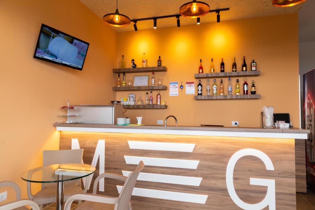 Residence Martin 21 Vlore Bagian luar foto
