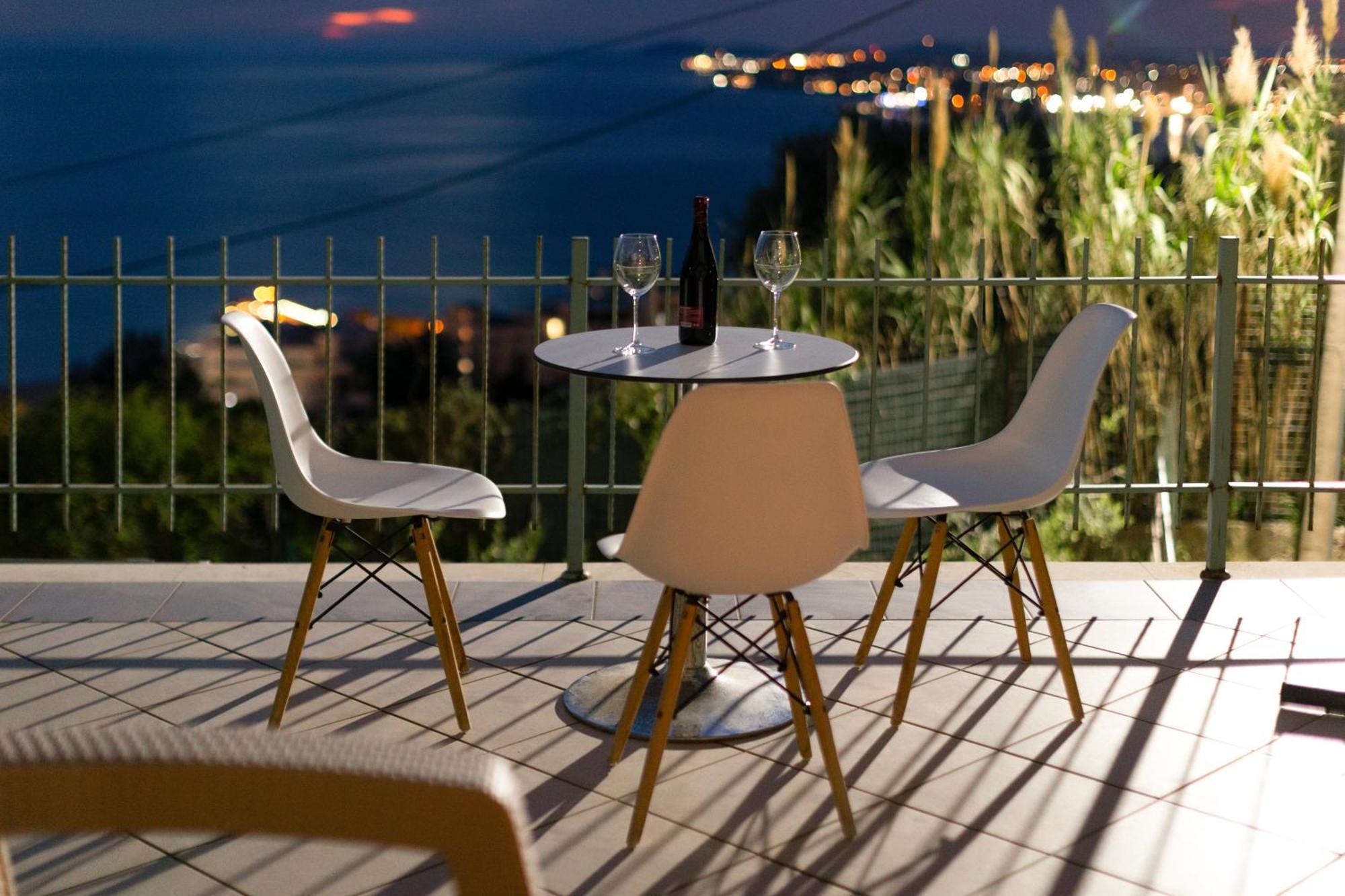 Residence Martin 21 Vlore Bagian luar foto