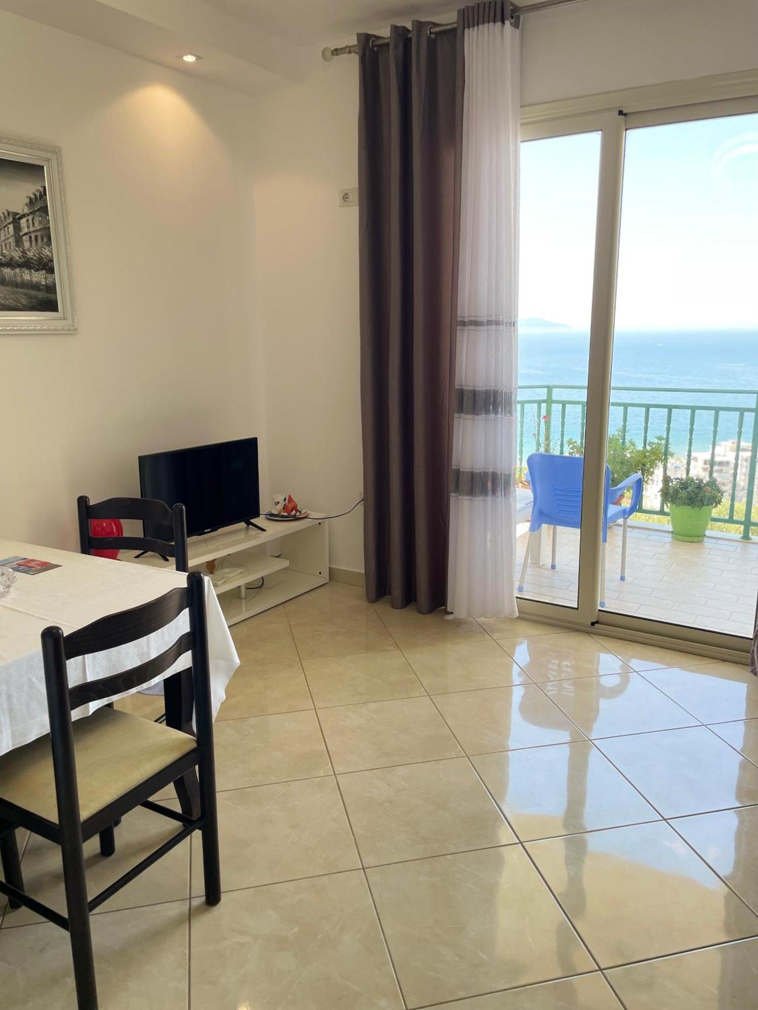 Residence Martin 21 Vlore Bagian luar foto